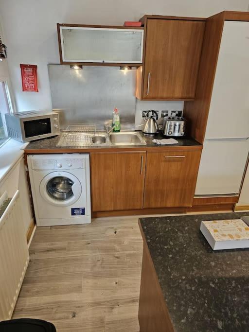 65 Renfield St 2 Bed Apartment Glasgow Zewnętrze zdjęcie