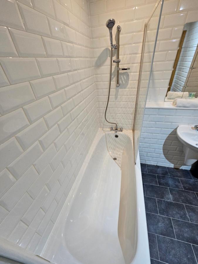 65 Renfield St 2 Bed Apartment Glasgow Zewnętrze zdjęcie